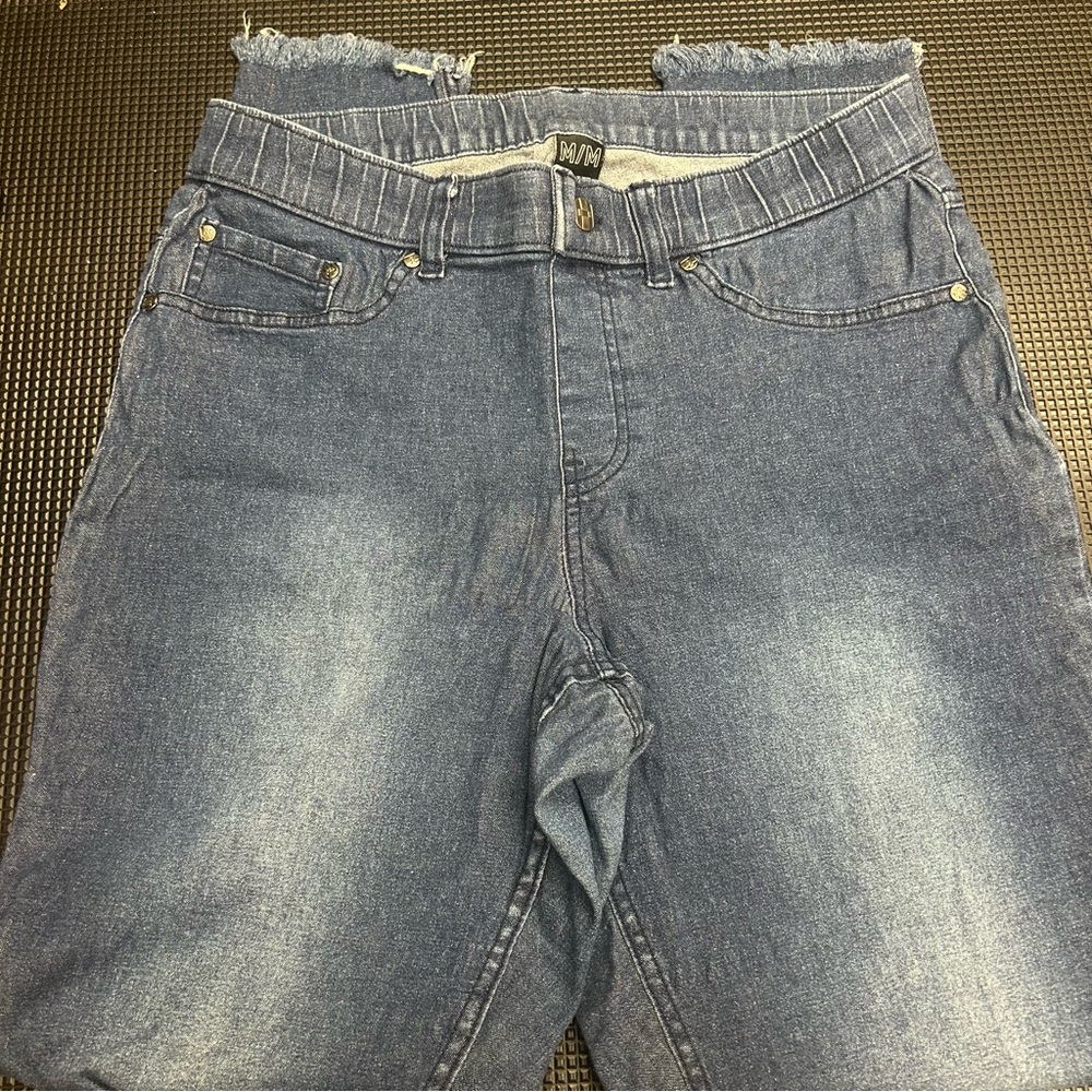 Hue Women's Blue Denim Jeggings Distressed Medium
